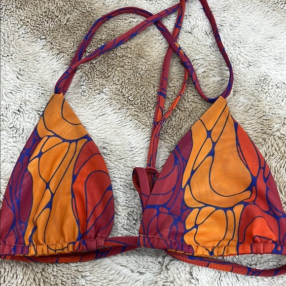 GONZA Triangle Bikini Top In Violeta - Picture 2 of 4